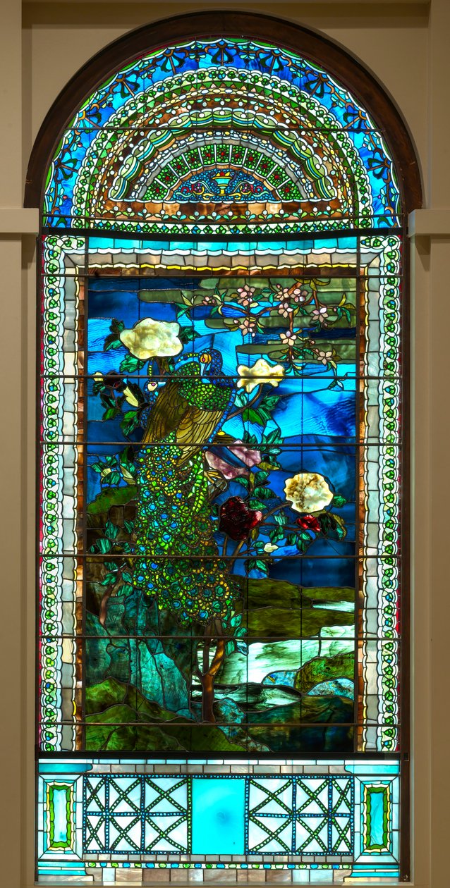 Pavos reales y peonías II de John La Farge