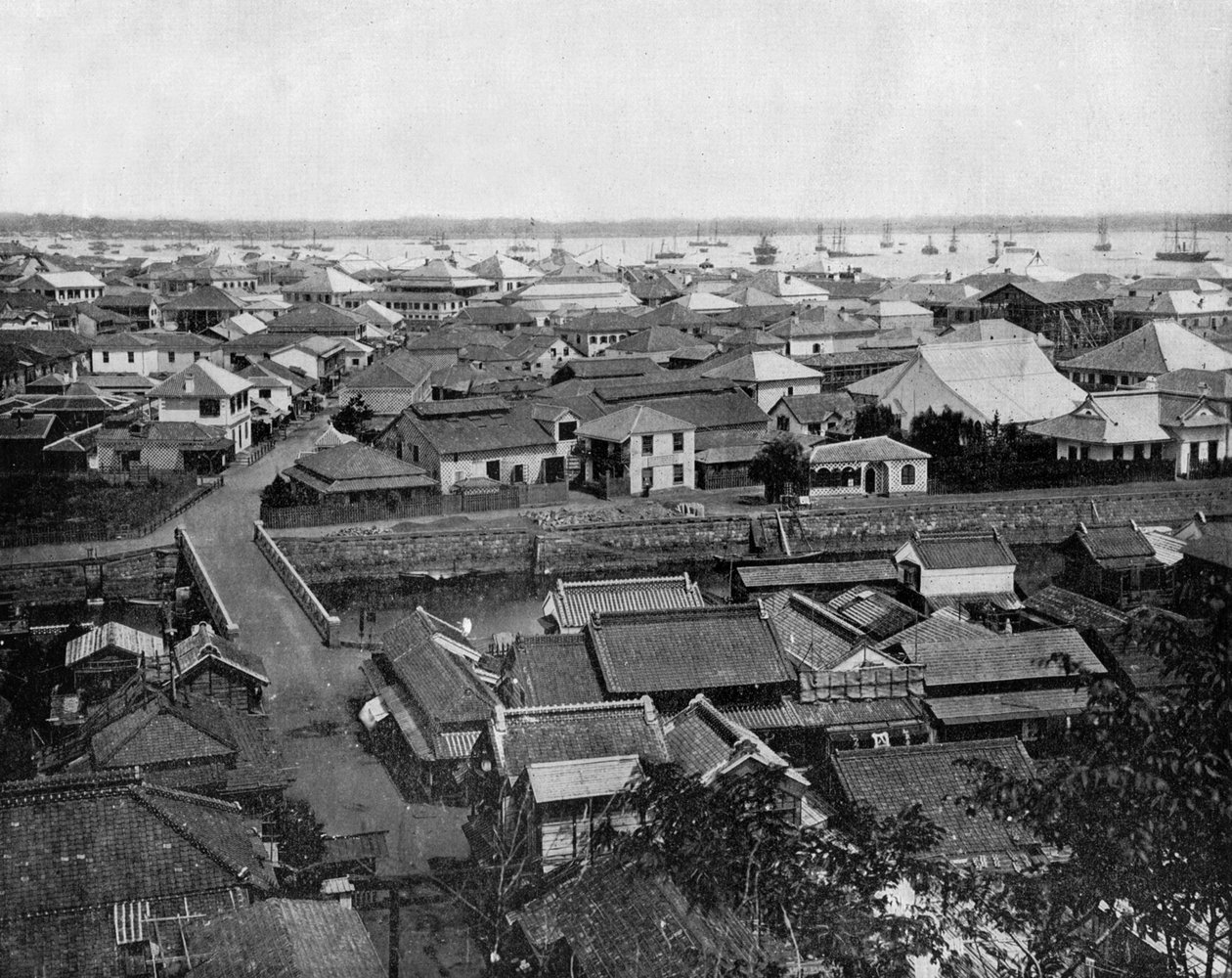 Vista de Yokohama en Japón (foto en blanco y negro) de John Lawson Stoddard