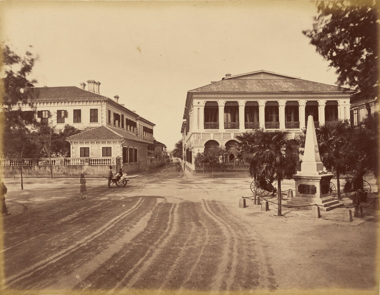 Edificio de Siemssen and Co. y monumento al Ejército Siempre Victorioso, Shanghái de John Thomson