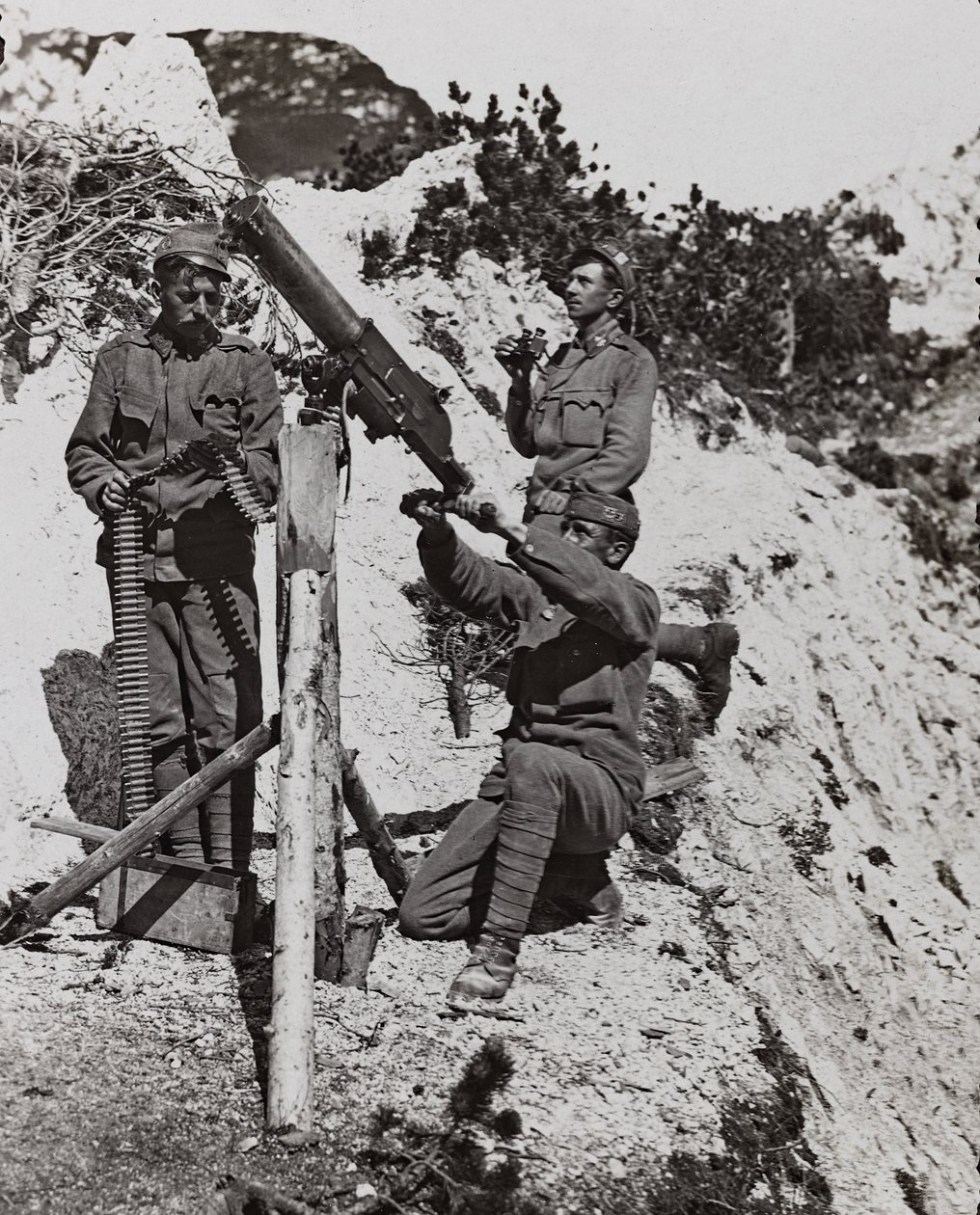 Álbum Mis recuerdos de la guerra mundial - Frente Suroeste (Carintia, Italia, Tirol del Sur) 31/03/1915-12/11/1918 de Josef Zohles