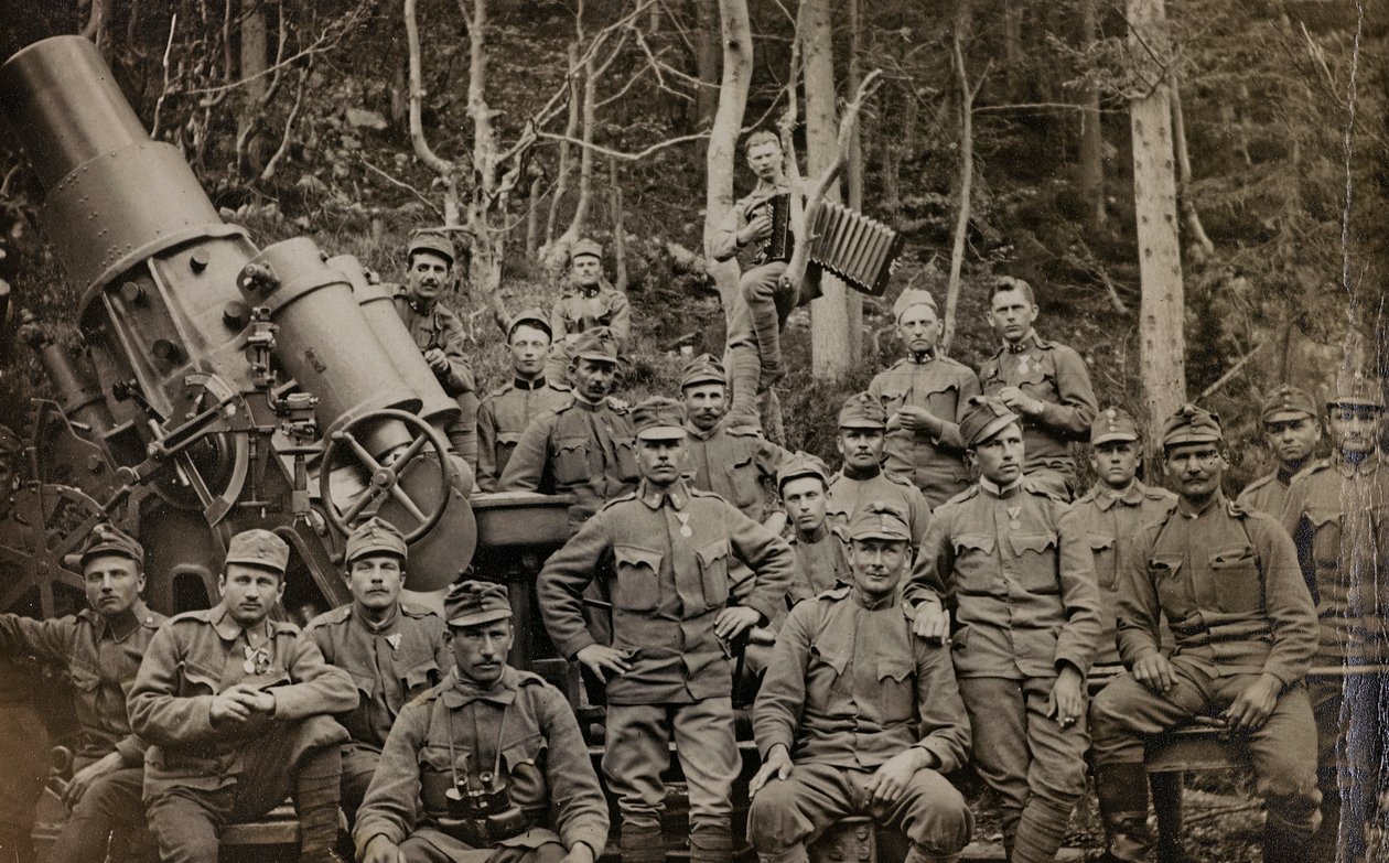 Álbum Mis recuerdos de la guerra mundial - Frente Suroeste (Carintia, Italia, Tirol del Sur) 31/03/1915-12/11/1918 de Josef Zohles