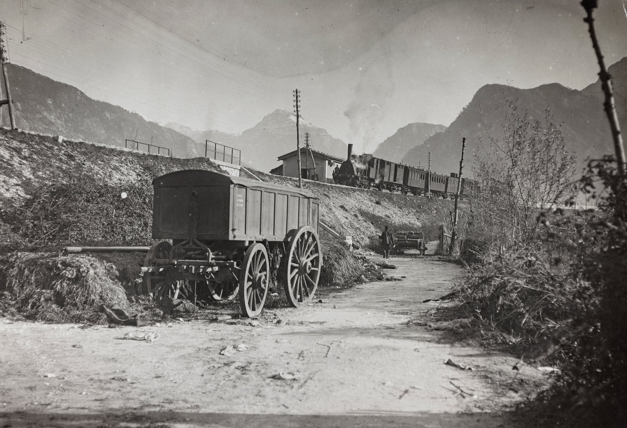 Álbum "Meine weltkriegs - Erinnerungen South-West Front (Carintia, Italia, Tirol del Sur) 31/03/1915-12/11/1918 - Josef Zohles Wien": ferrocarril Tolmezzo de Josef Zohles