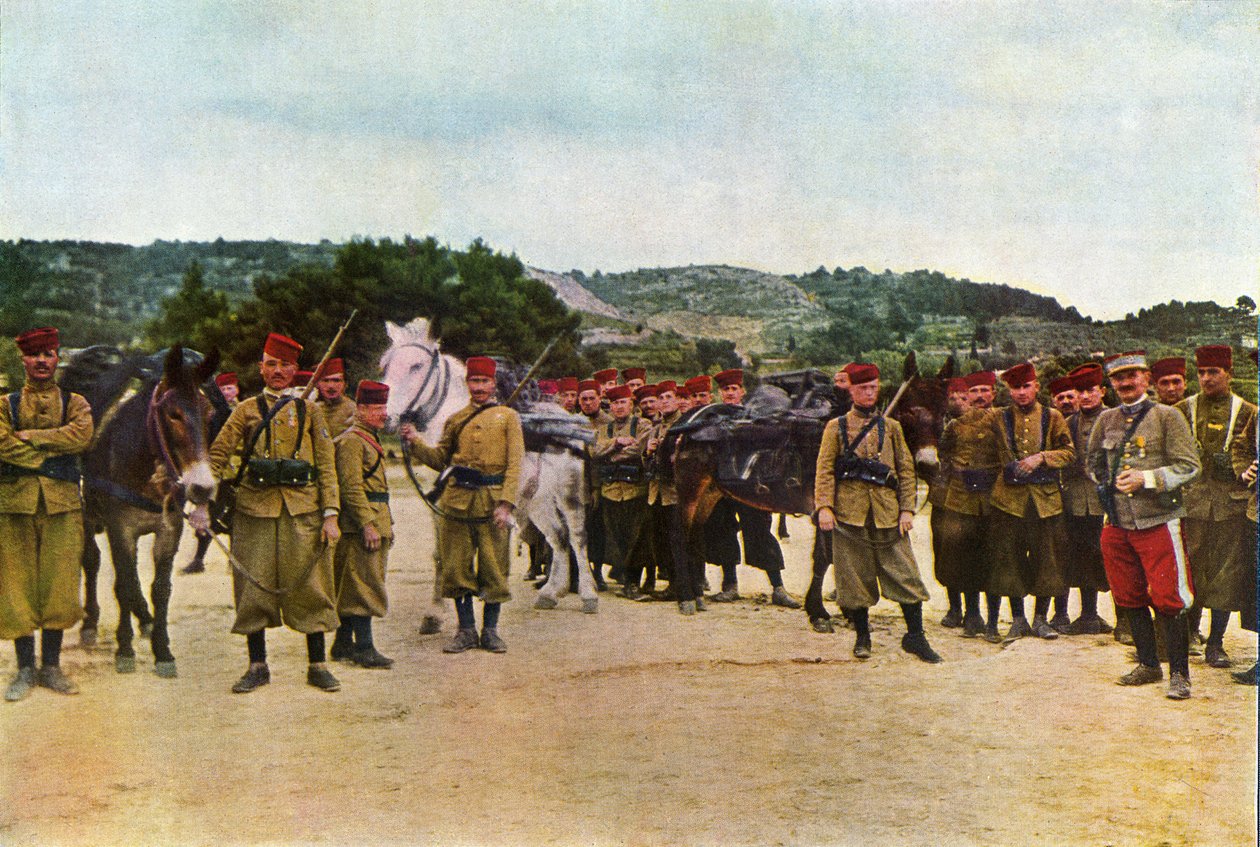 Riflemen marroquíes y un oficial francés durante la Batalla del Marne al este de París, septiembre de 1914 (autocromo) de Jules Gervais Courtellemont