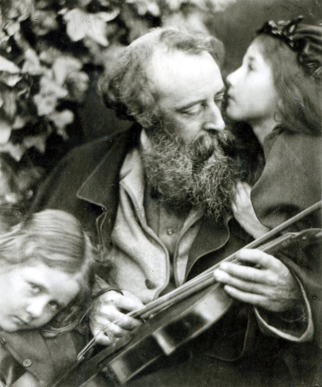 El susurro de la rosa, un retrato de George Frederick Watts de Julia Margaret Cameron
