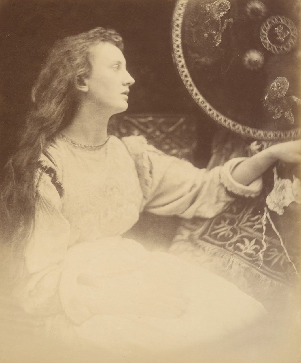 Elaine la doncella de Astolat, 1874 de Julia Margaret Cameron