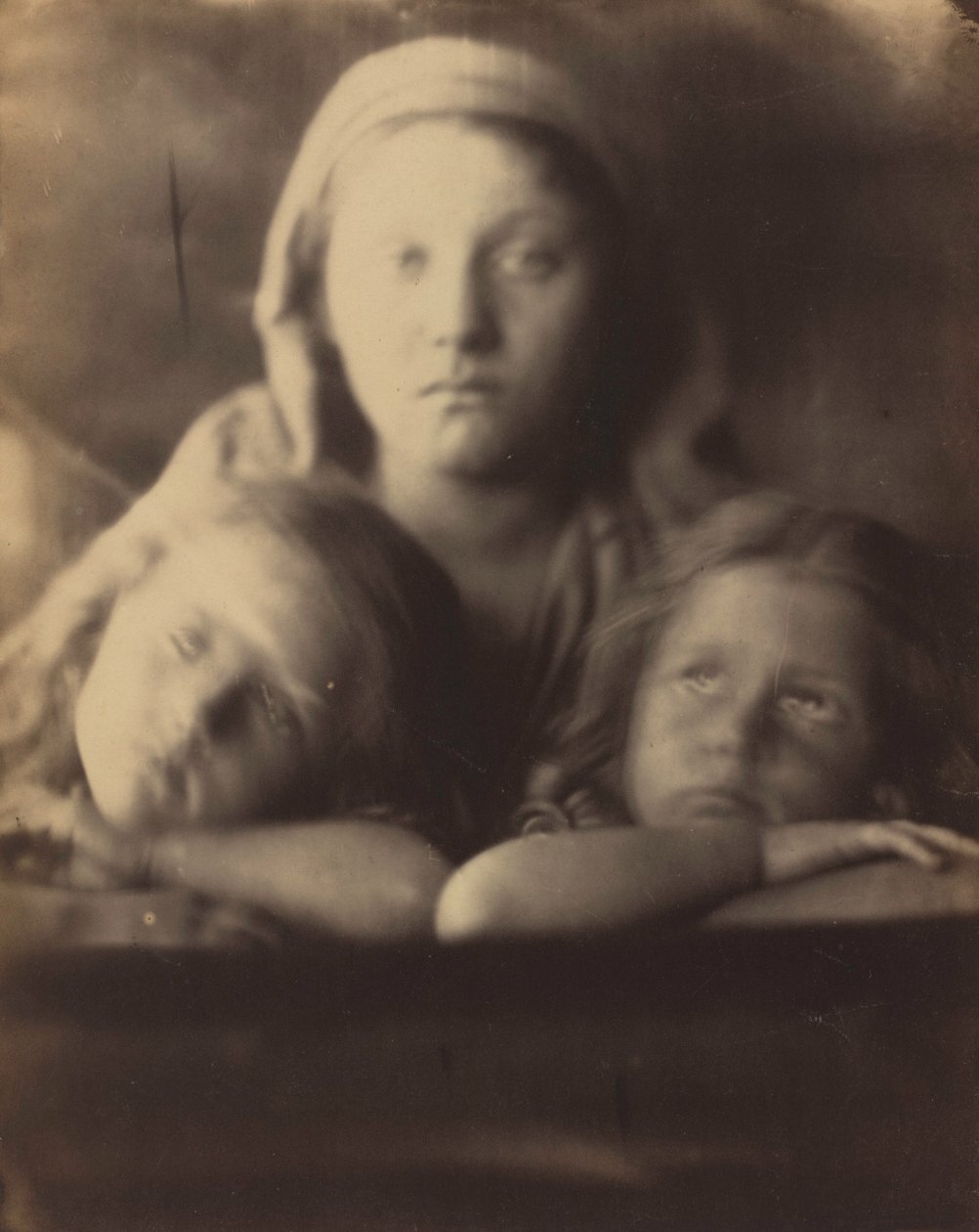 Mary Hillier y dos niños,1864 (foto) de Julia Margaret Cameron