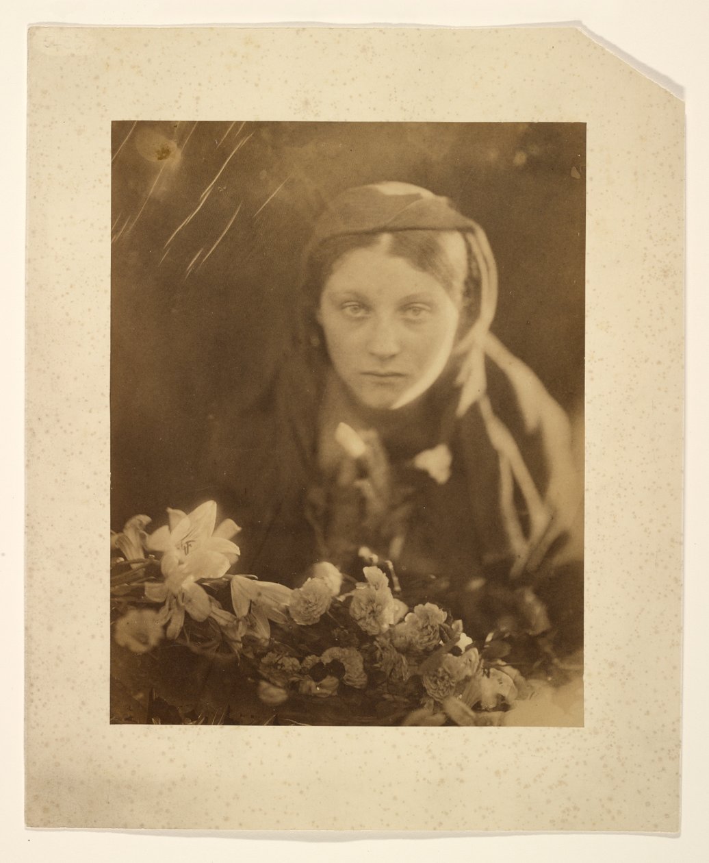 La niña de las flores de Julia Margaret Cameron