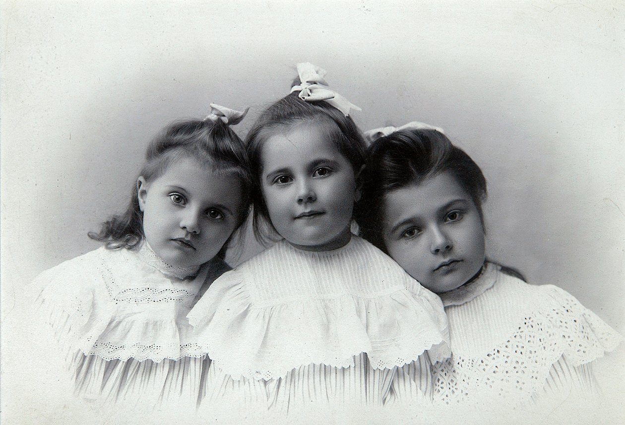 Retrato de niños, Bakú, Azerbaiyán de Julian Stanislavovich Zelinsky