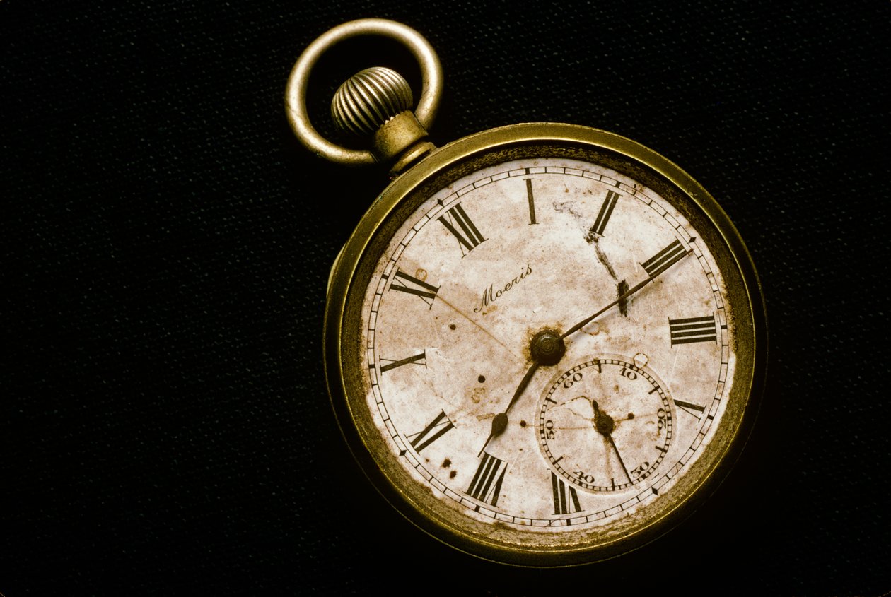 Reloj parado por la explosión de la bomba A de Hiroshima de Karen Kasmauski