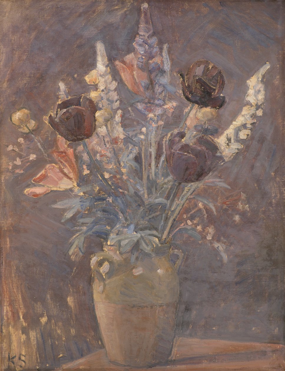 Jarrón de barro con tulipanes y otras flores de Karl Schou