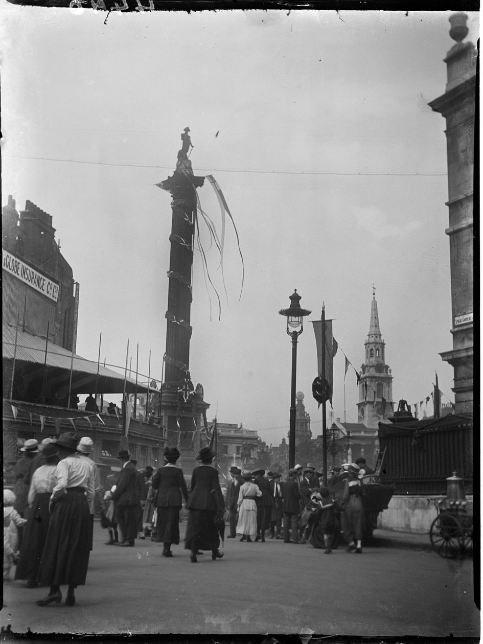 Trafalgar Square, St James, Ciudad de Westminster, Londres de Katherine Jean Macfee