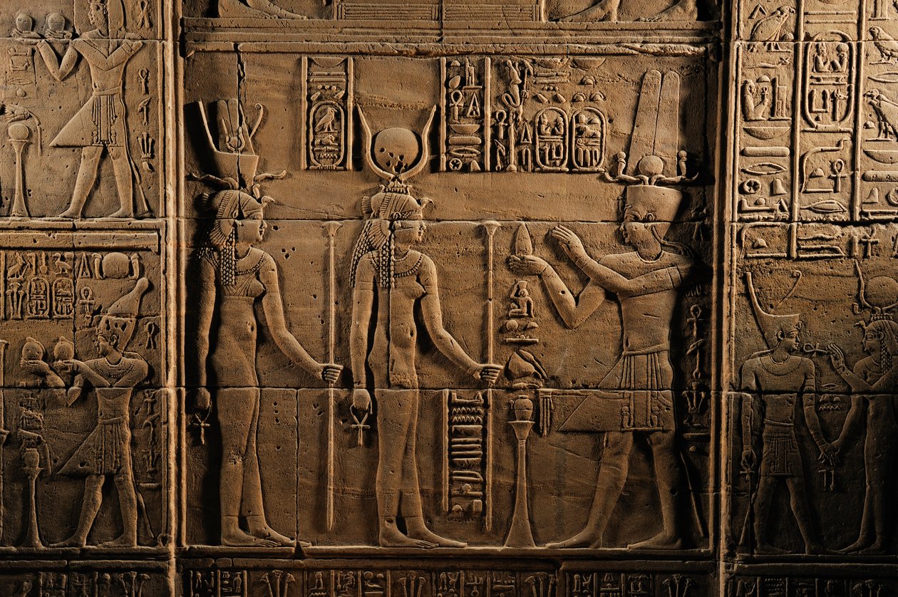Últimos Faraones MM7836, Egipto, Templo de Philae, Asuán, Ptolemaico, Templo de Isis, Ptolomeo I..., 2011 (foto) de Kenneth Garrett