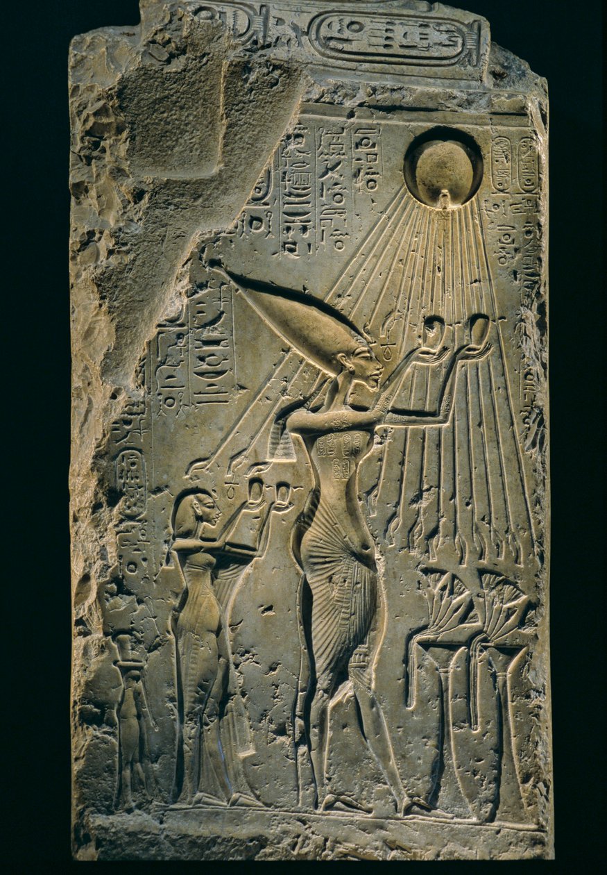Relieve de Akenatón bajo Atón, balaustrada, Amenhotep IV. Como faraón, Akenatón es..., 2009 (foto) de Kenneth Garrett