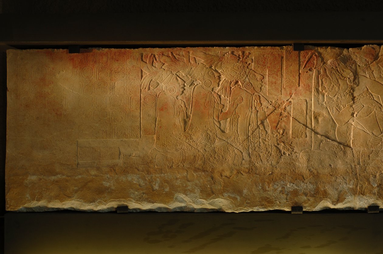 Banco del trono del Templo 19, Palenque, México, talla de Akhal Mo Nab, 2005 (foto) de Kenneth Garrett