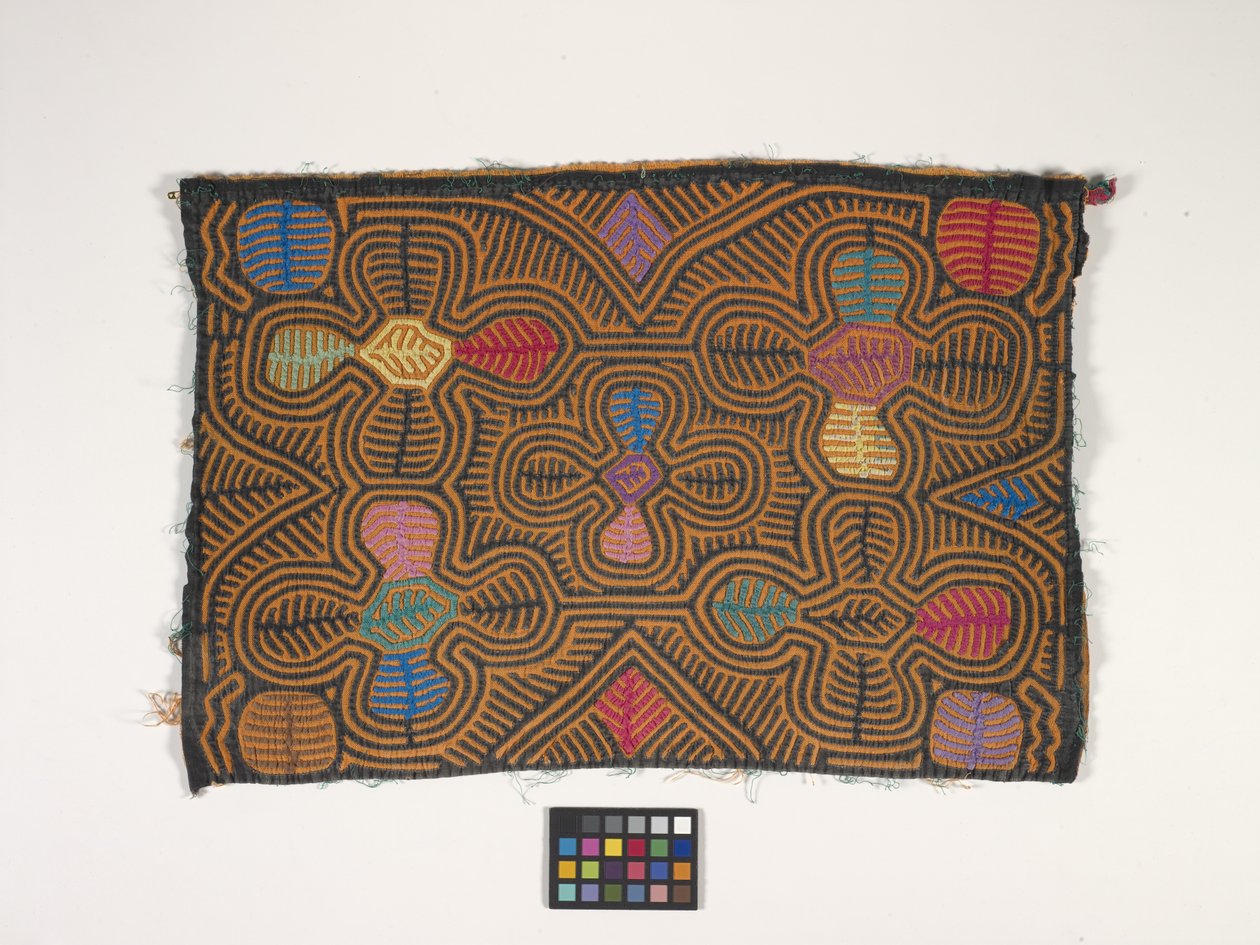 Panel camisero (Mola) (foto) de Kuna Indian Culture