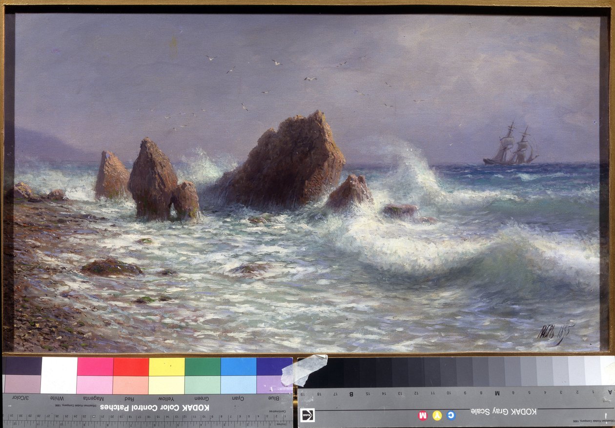 En la costa de Livadia (en el Golfo de Crimea, Ucrania) (En la costa de Livadia). Seascape, con un velero en la distancia y las olas del Mar Negro rompiendo en los arrecifes. Pintura de Lev Felixovich Lagorio (1827-1905), óleo sobre lienzo de Lef Feliksovich Lagorio