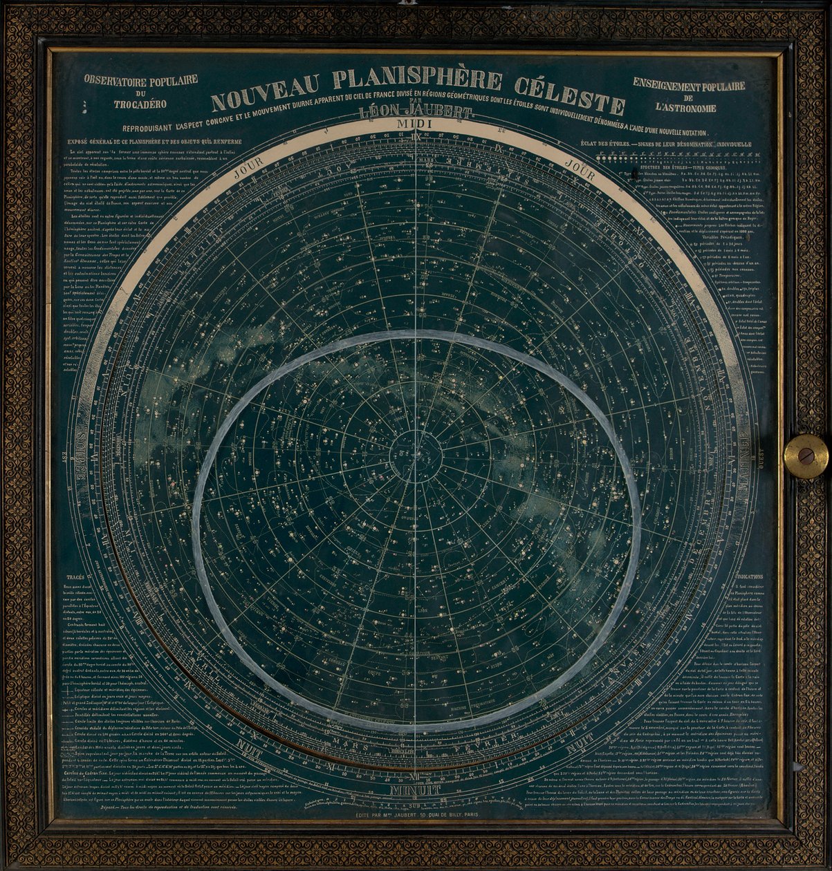 Un planisferio impreso en blanco sobre fondo azul oscuro, c.1900 (cartón, dorado) de Leon Jaubert