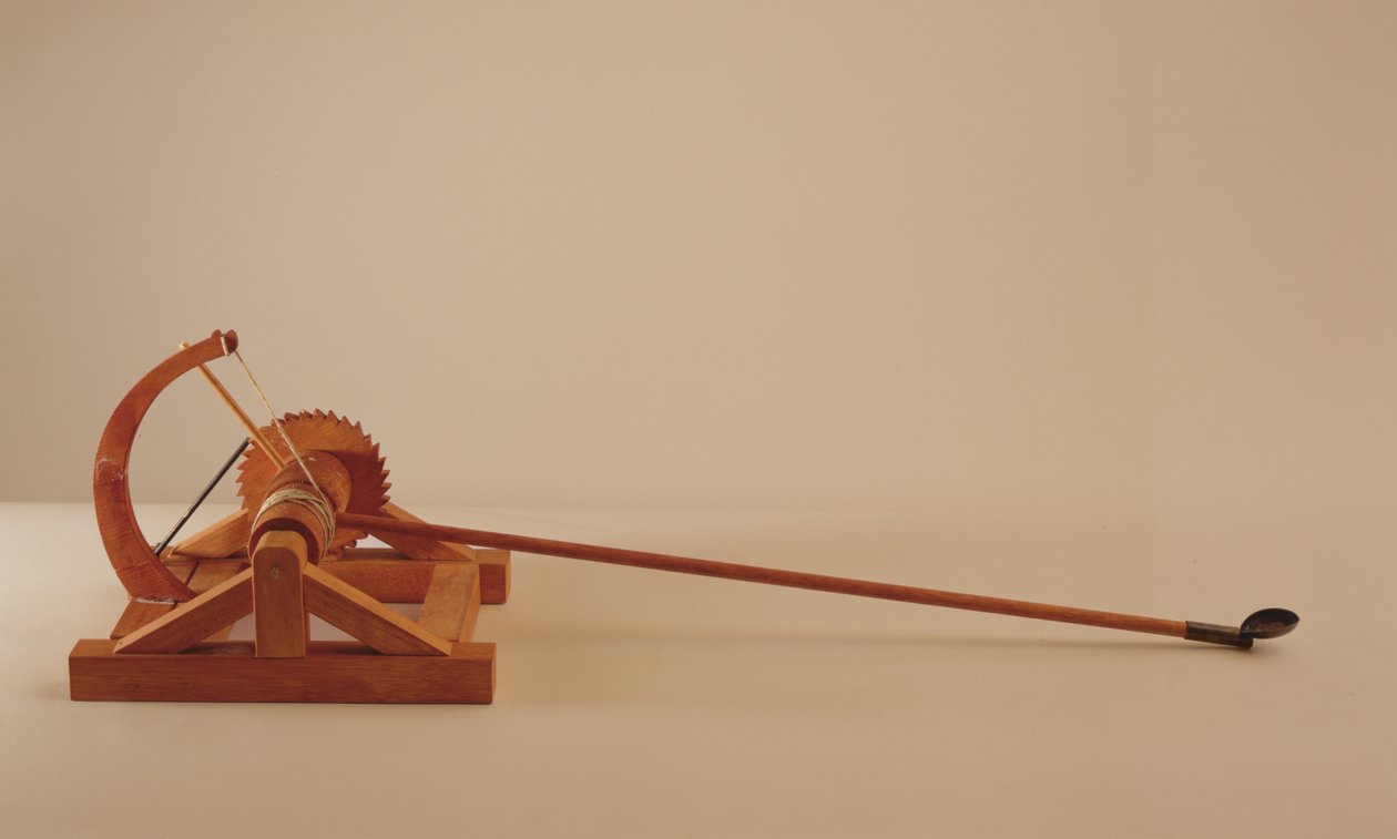 Reconstrucción del modelo del diseño de da Vinci para una catapulta de Leonardo da Vinci