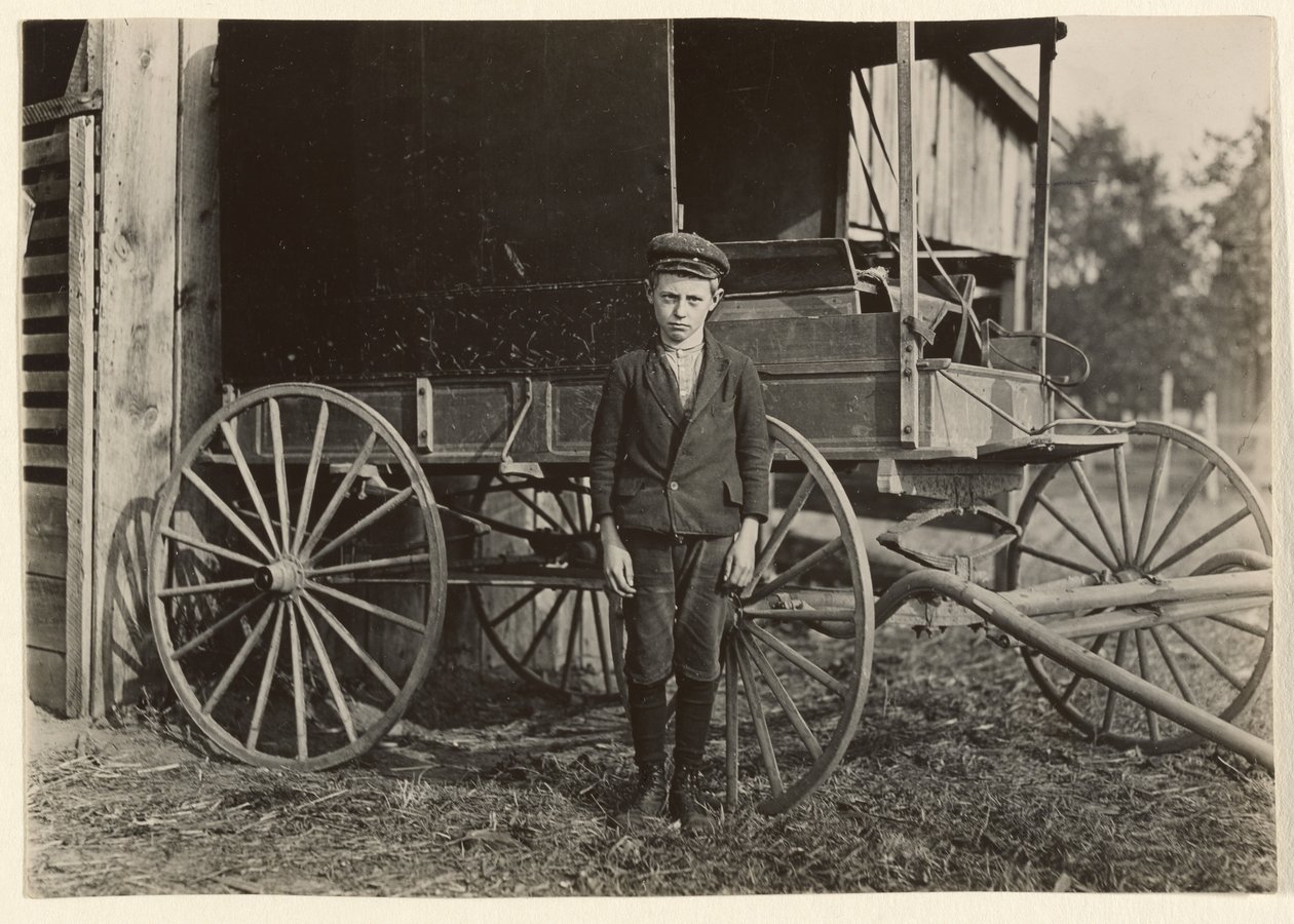 [Orley Shrouce, 10 años, 8 Ozark Mill, Gastonia, Carolina del Norte] de Lewis W. Hine