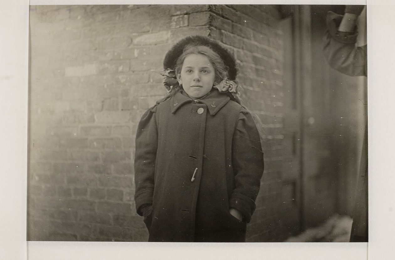 Mary Horn, Hartford, Connecticut, marzo 1909 de Lewis Wickes Hine