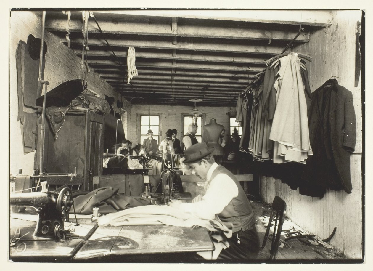 Old Time Garment Shop, Nueva York de Lewis Wickes Hine