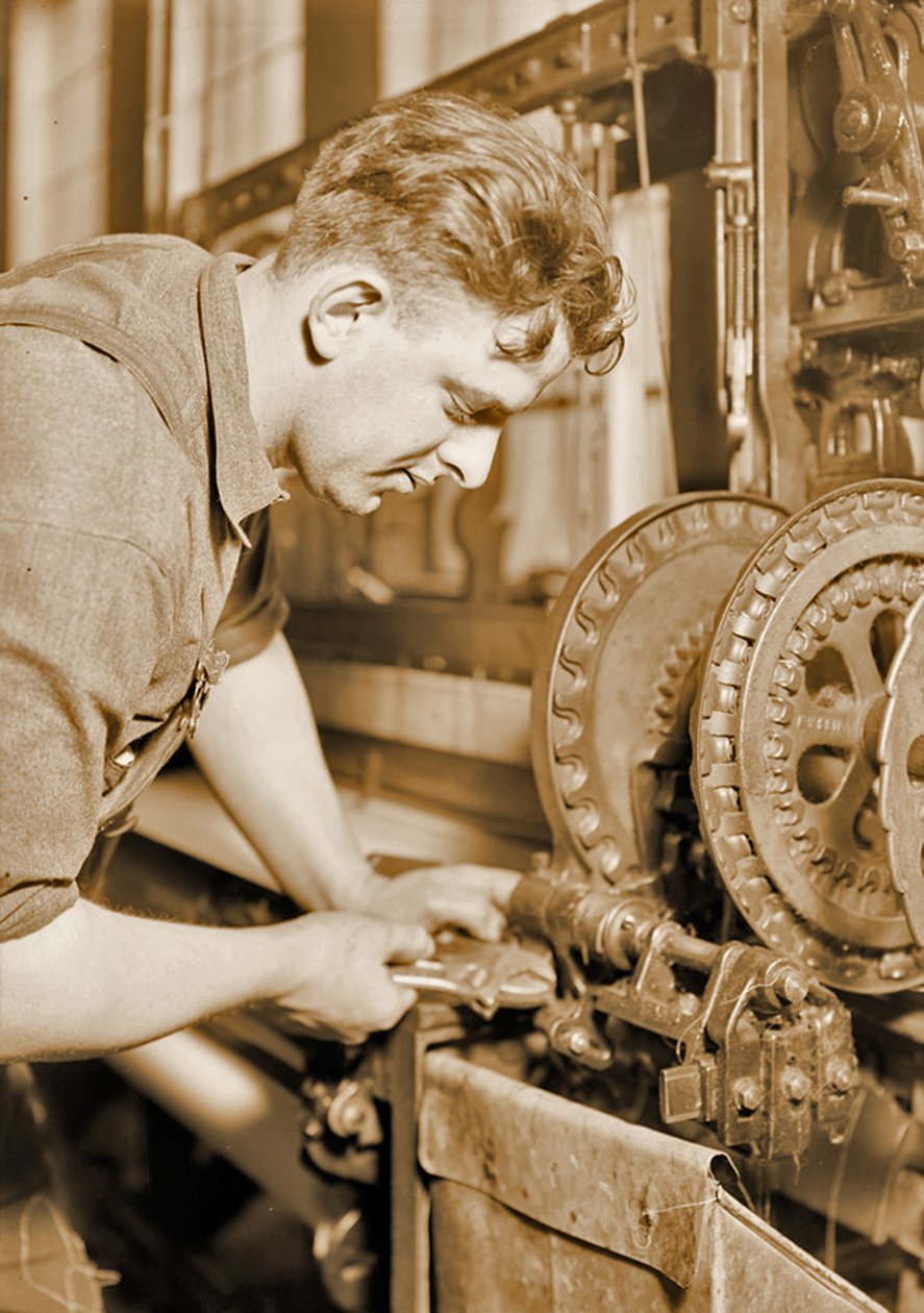 Retrato de un mecánico poderoso, c.1924 de Lewis Wickes Hine