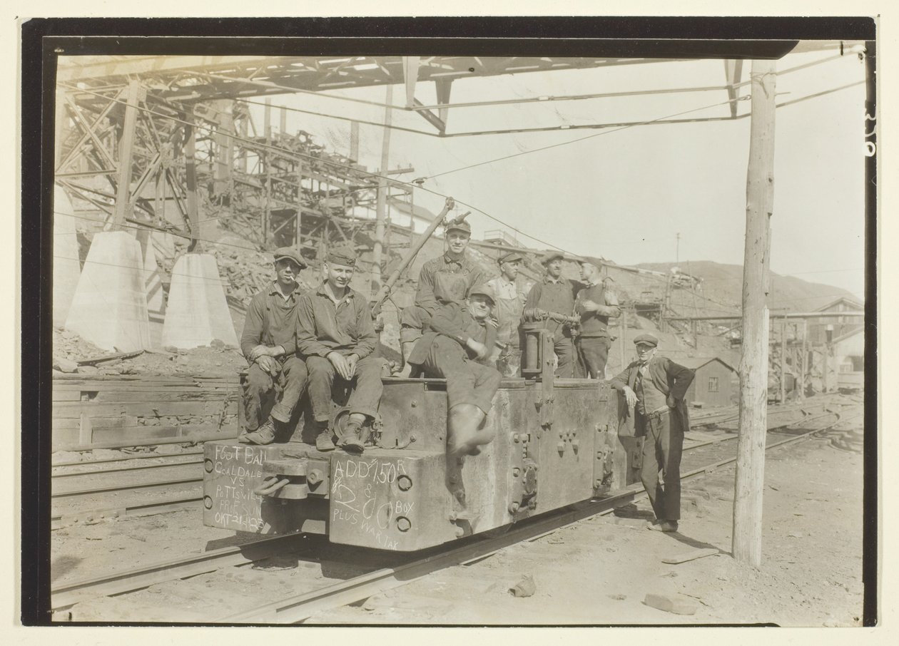 Sin título (Una mina de carbón bastante moderna, electrificada, en el este de Pensilvania) de Lewis Wickes Hine