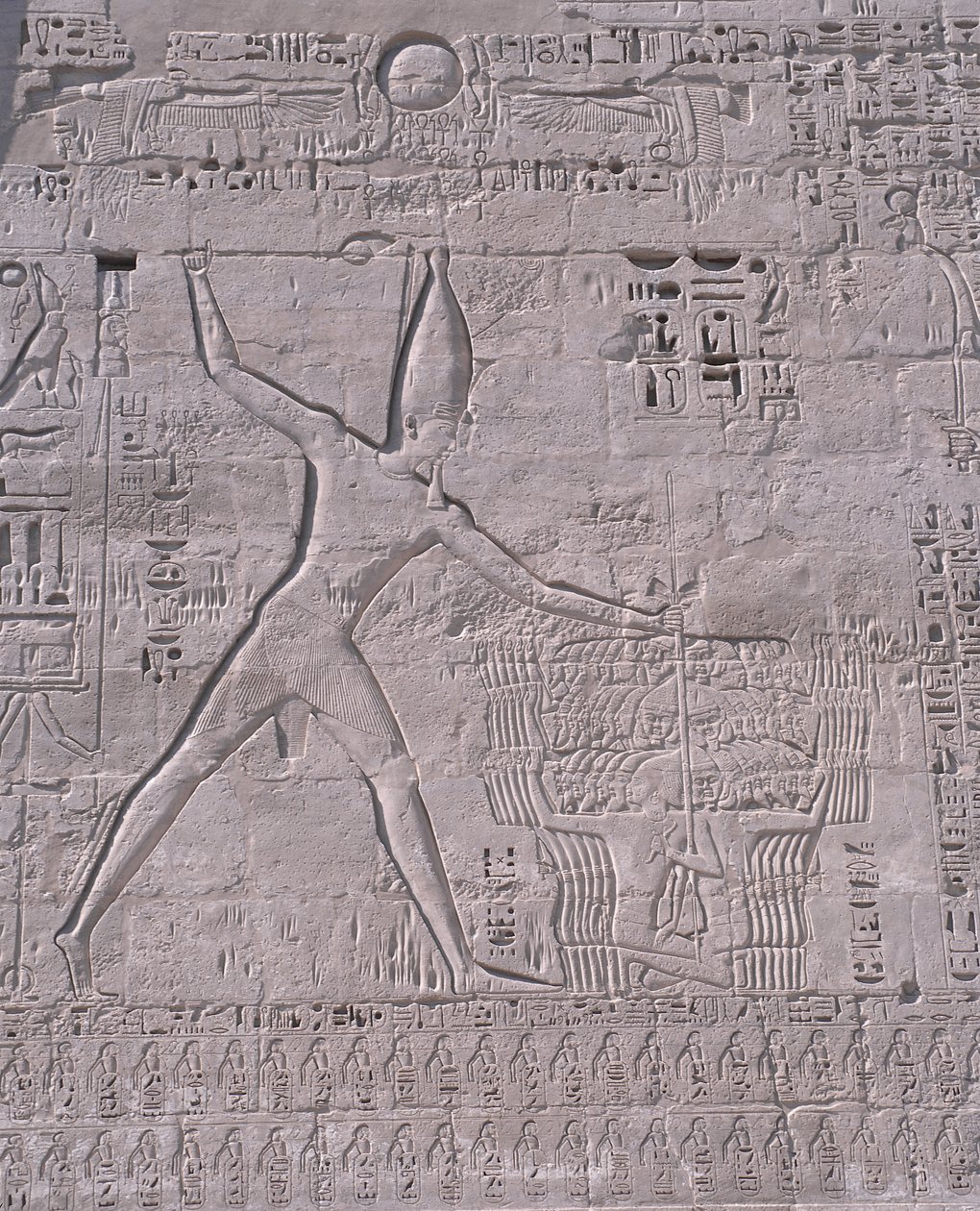 Grabados en la pared de un templo, Medinet Habu, Luxor, Egipto de Unbekannt Unbekannt
