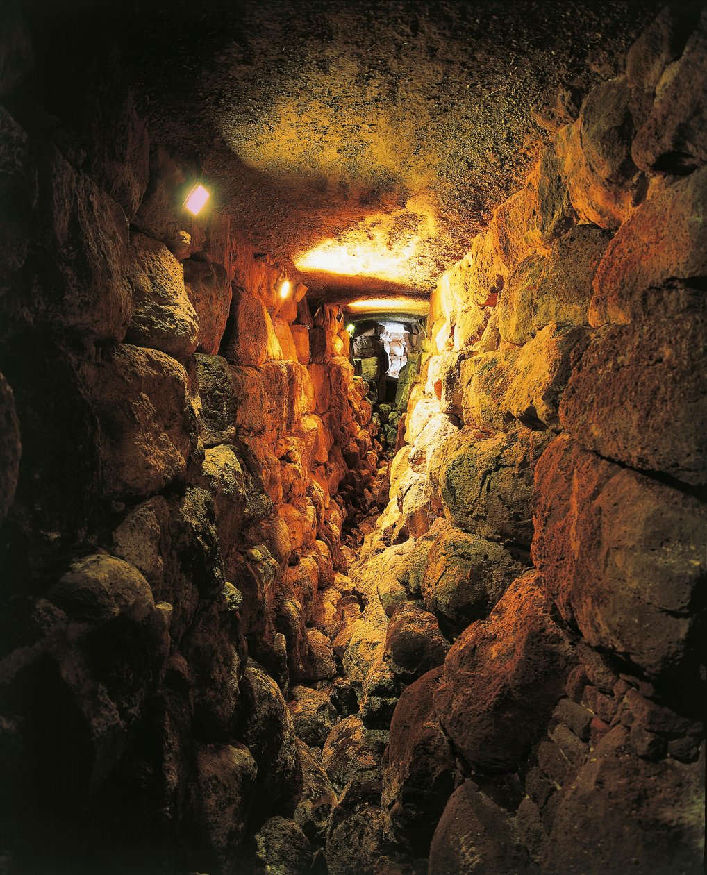 Italia, Región de Cerdeña, Torralba, provincia de Sassari, complejo arqueológico de Nuraghe Sant