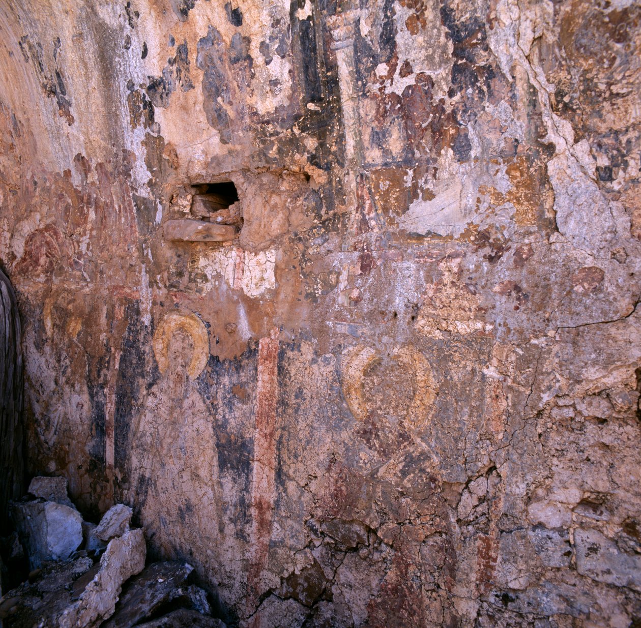 Restos de frescos en ruinas de iglesia en Sklavopoula, Creta, Grecia de Unbekannt Unbekannt