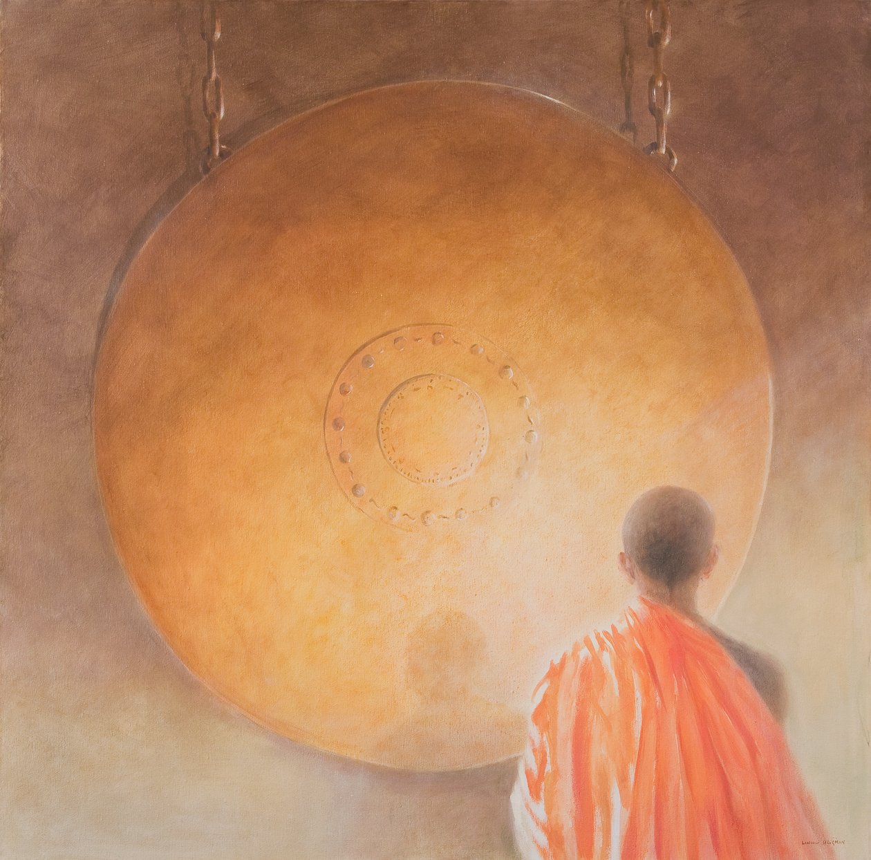 Joven monje budista y gong, Bután, 2010 de Lincoln Seligman
