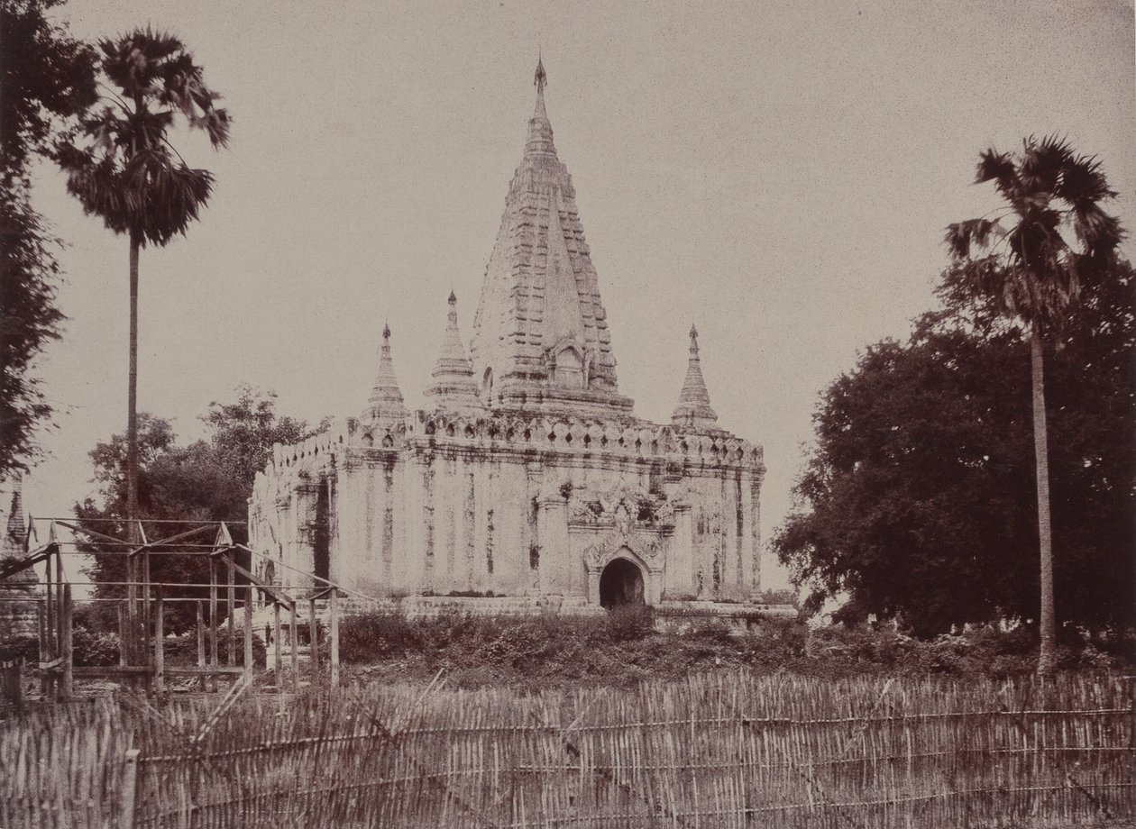 Thayet Myo: Pagoda al sur del campamento de Linnaeus Tripe