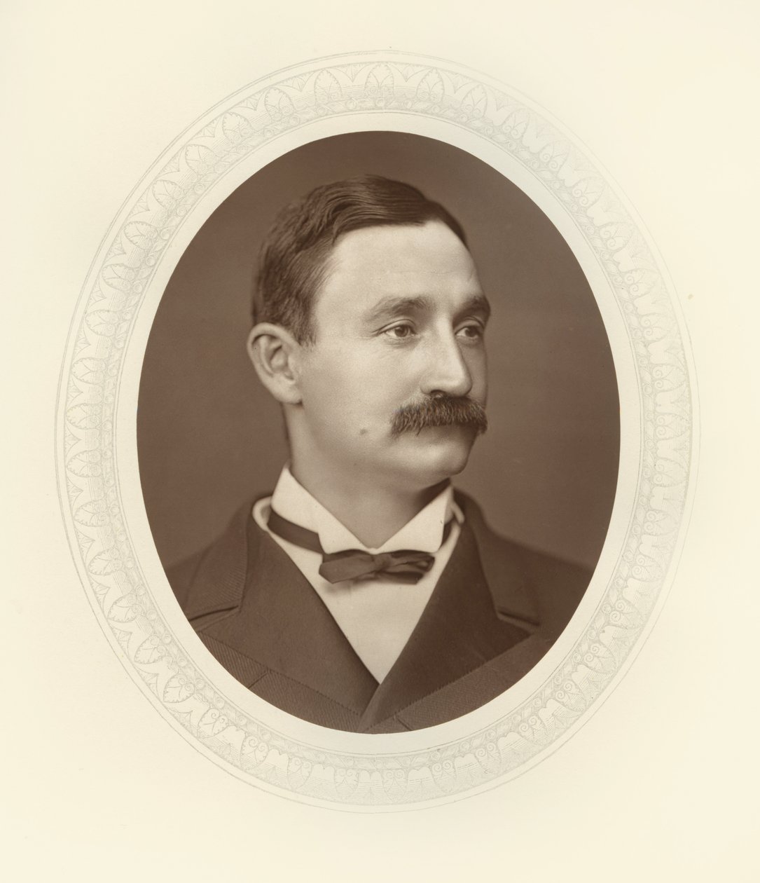 Capitán Frederick Burnaby de Lock and Whitfield