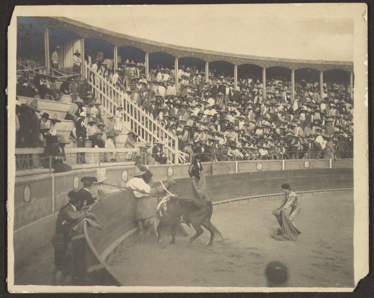 [Corrida de toros] de Louis Fleckenstein