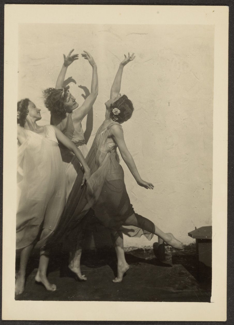 [Bailarinas en la azotea] de Louis Fleckenstein