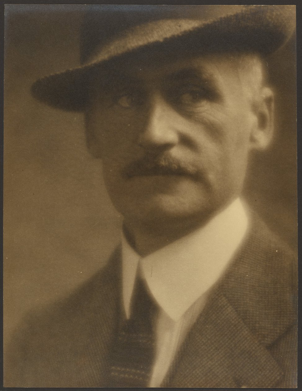 [Retrato de un hombre con sombrero de paja] de Louis Fleckenstein