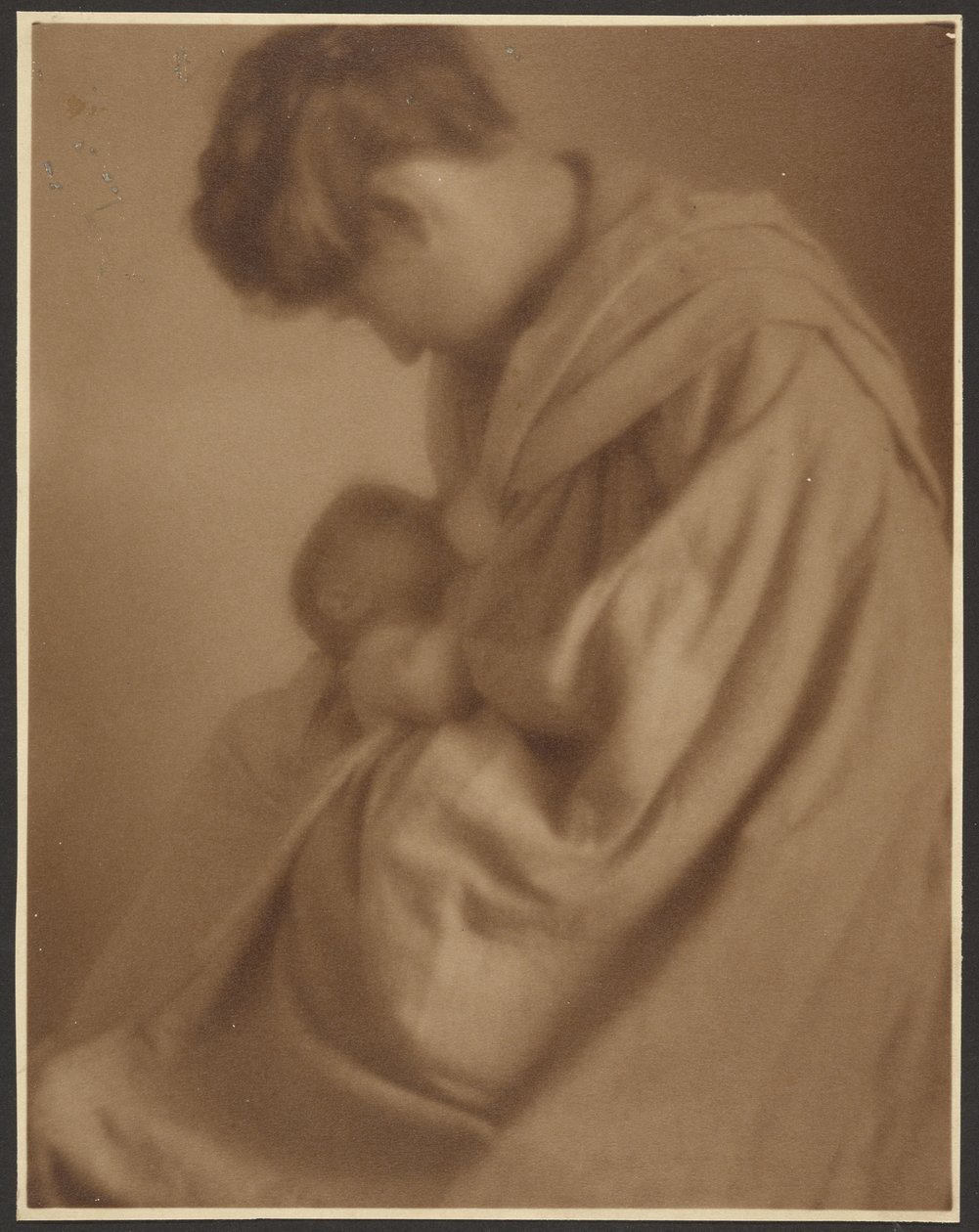 [Retrato de una madre y su bebé] de Louis Fleckenstein