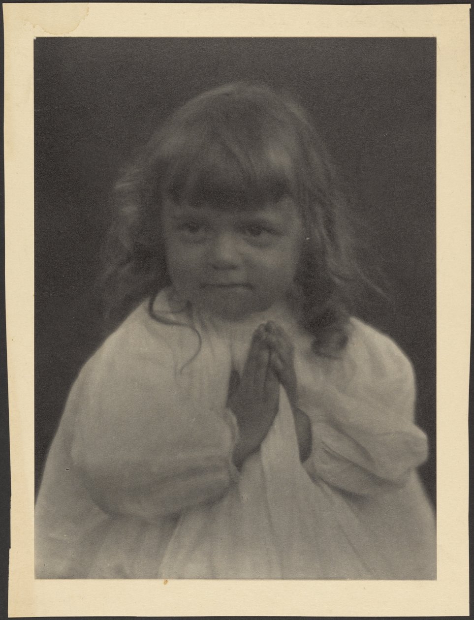 [Retrato de un niño rezando] de Louis Fleckenstein