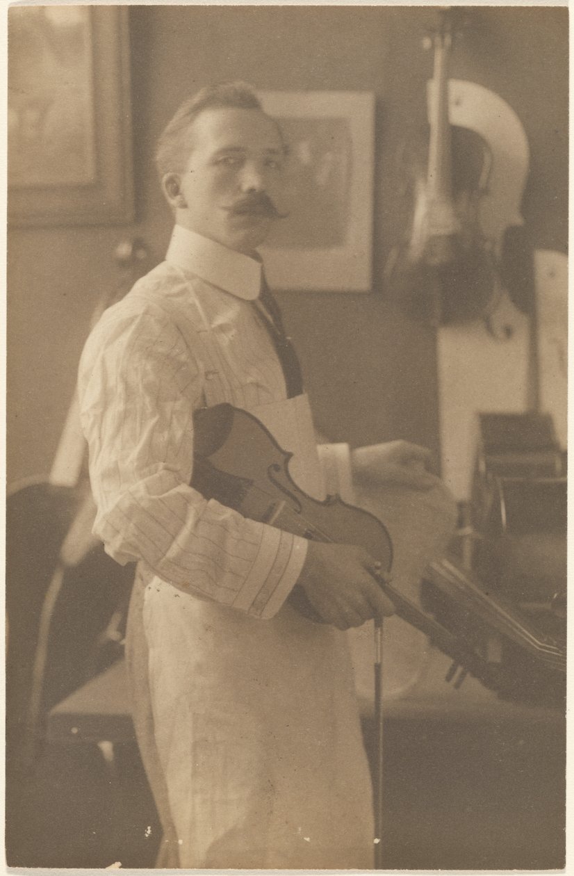 Retrato de un luthier en su estudio de Louis Fleckenstein