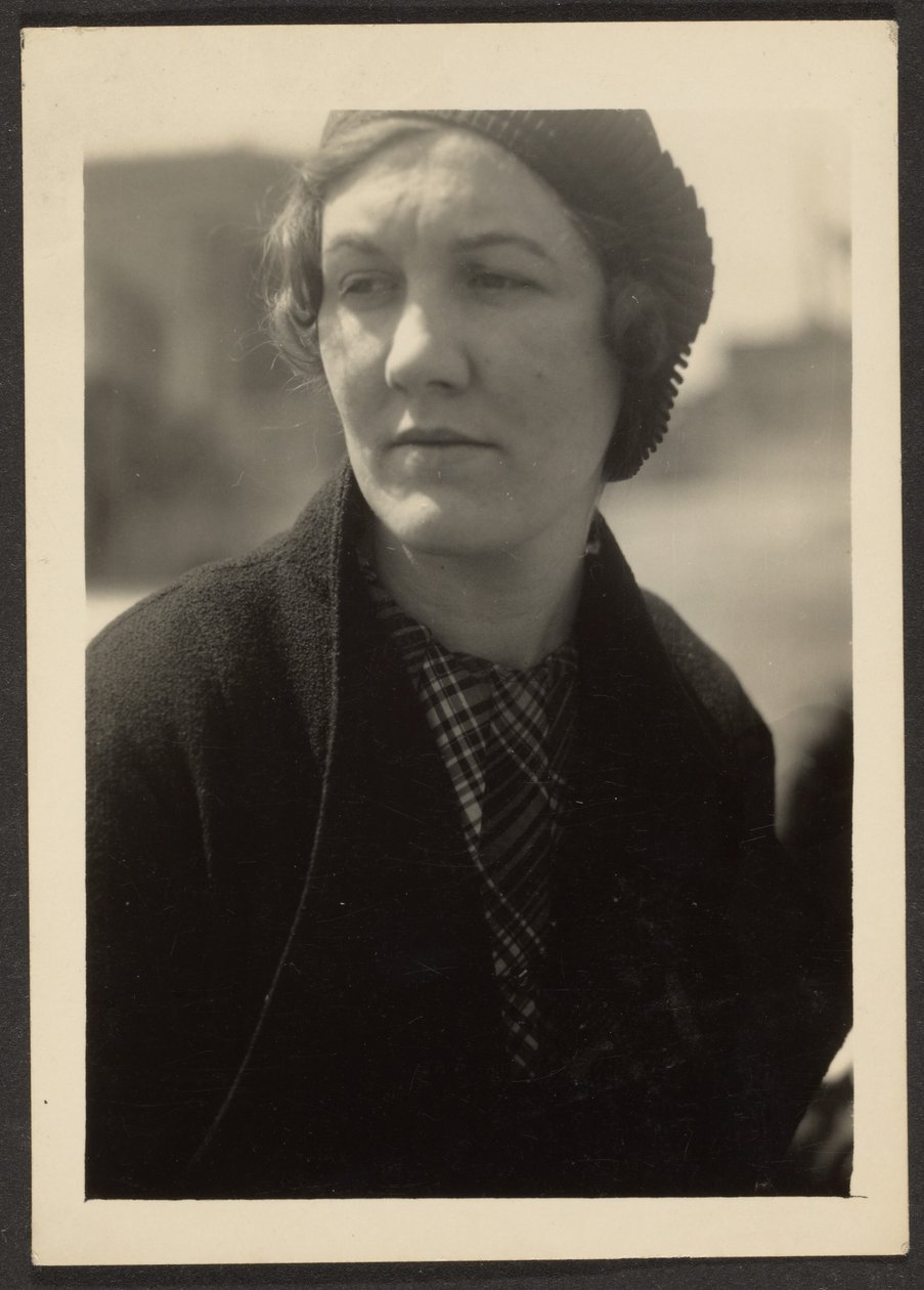 [Mujer con sombrero negro] de Louis Fleckenstein