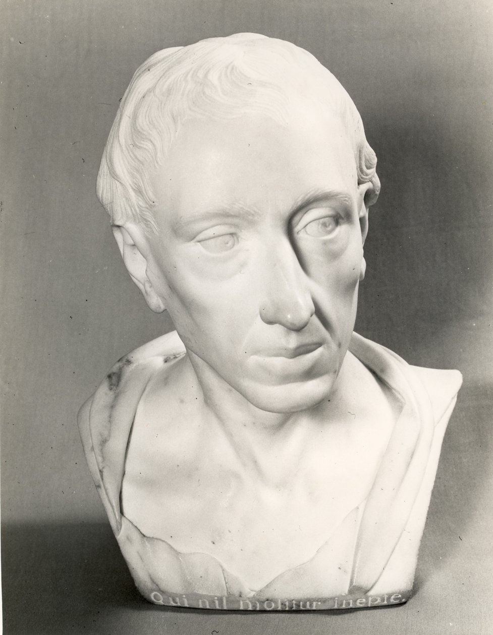 Busto de Alexander Pope de Louis Francois Roubillac