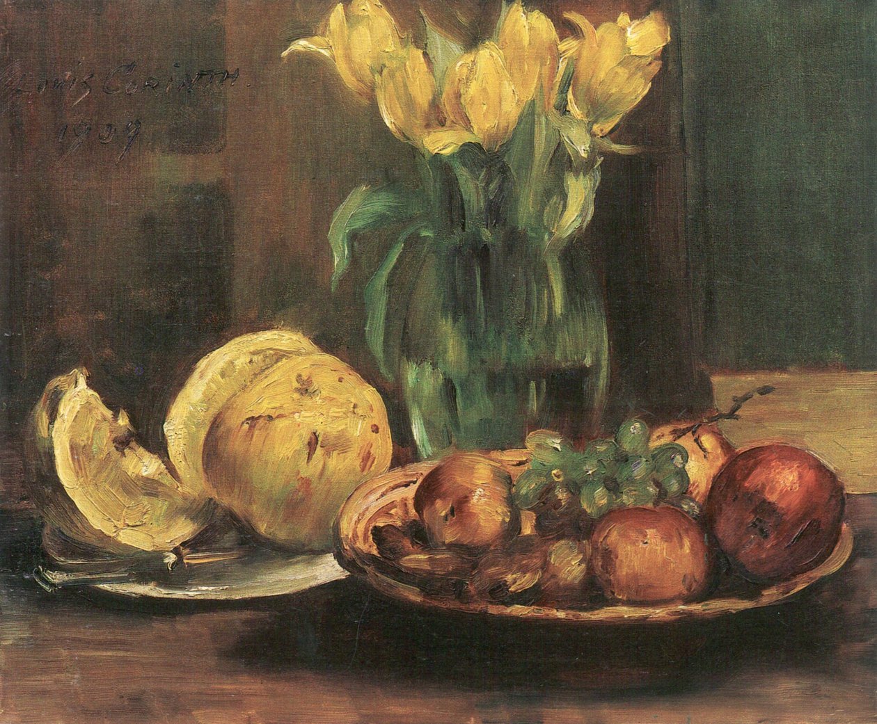 Naturaleza muerta con tulipanes amarillos, manzanas y pomelo de Lovis Corinth