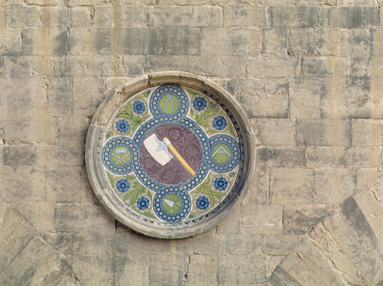 Emblema del gremio de albañiles y carpinteros, 1440-45 de Luca Della Robbia