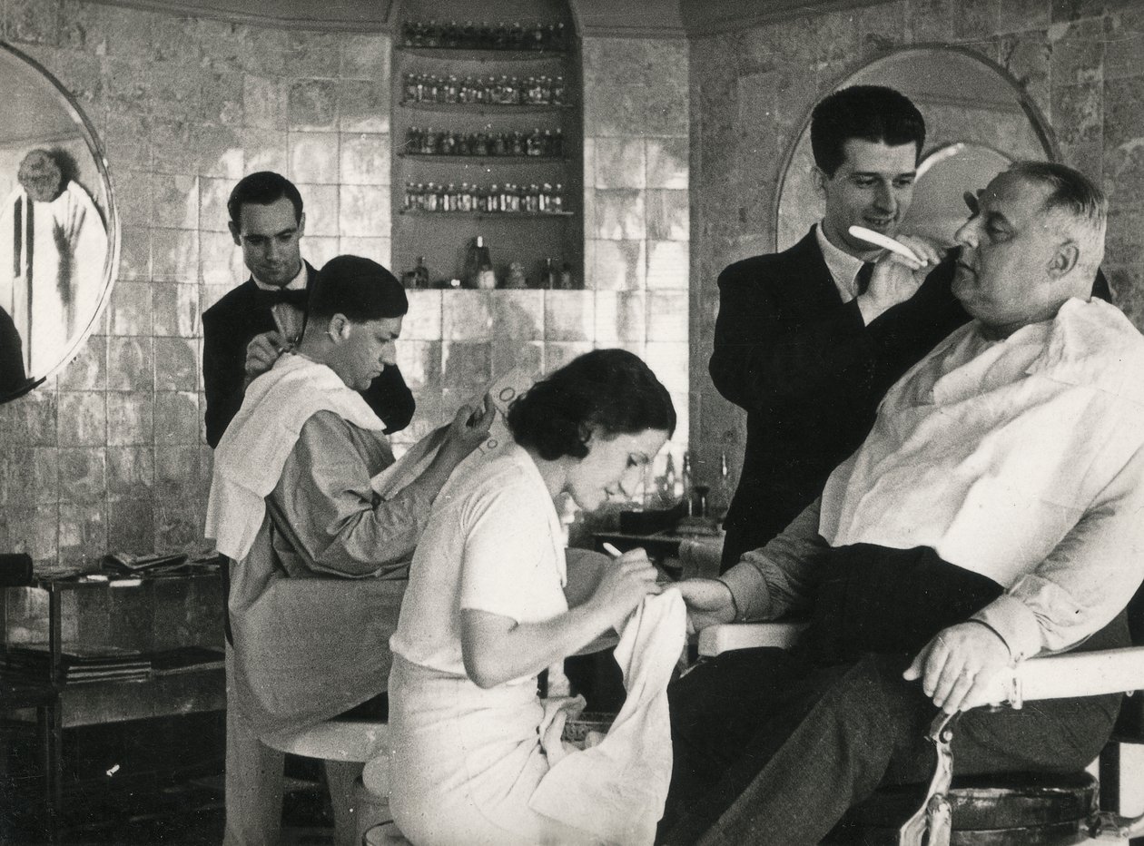 Peluquería y manicura de Luigi Leoni