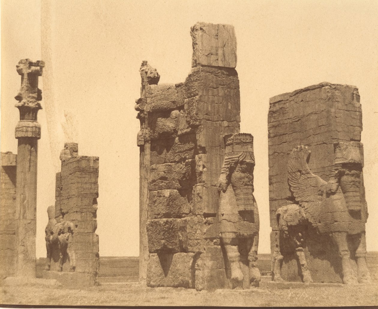 15 [Puerta de todas las Naciones, Persépolis, Fars], 1840s-60s de Luigi Pesce