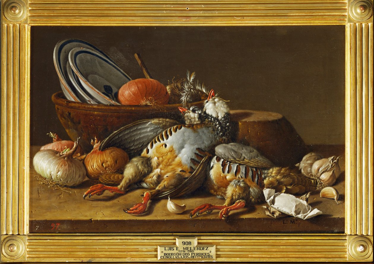 Bodegón con dos perdices, cebollas y utensilios de cocina ... (pintura sobre lienzo) de Luis Menendez or Melendez