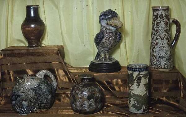 Cerámica de los hermanos Martin, pájaro grotesco en la parte trasera de Martin Brothers Martin Brothers