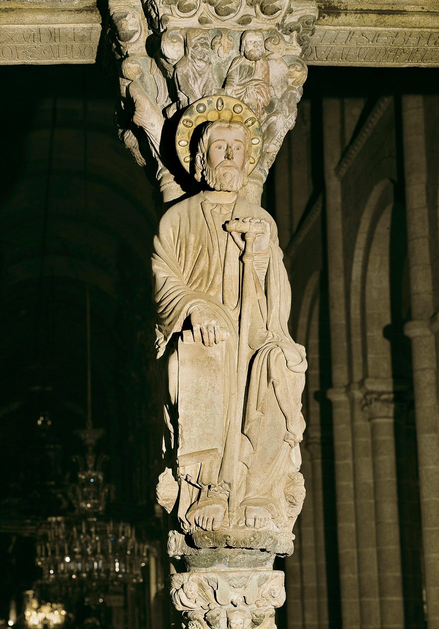 Mullion con figura de Santiago, Pórtico de la Gloria, Catedral de Santiago de Compostela de Master Mateo