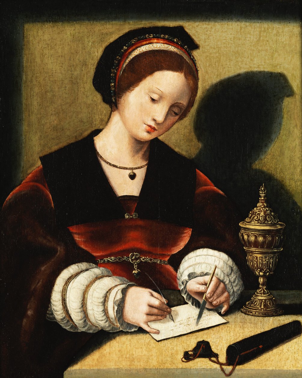 Maestro de las figuras femeninas de medio cuerpo Escribiendo mujer con copa ceremonial de Master of the Female Half Lengths