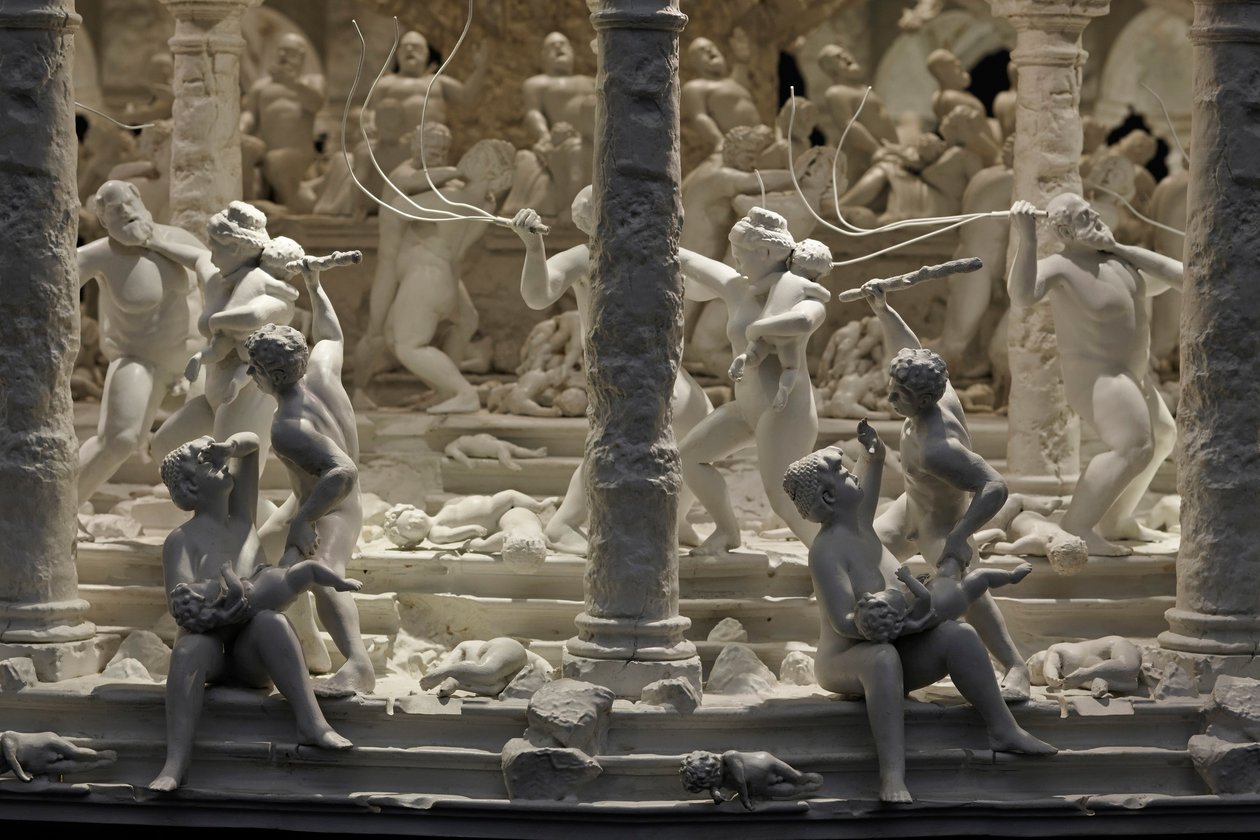 All Things Fall, 2014 (acero, aluminio, yeso, resina, luces LED, motor) de Mat Collishaw